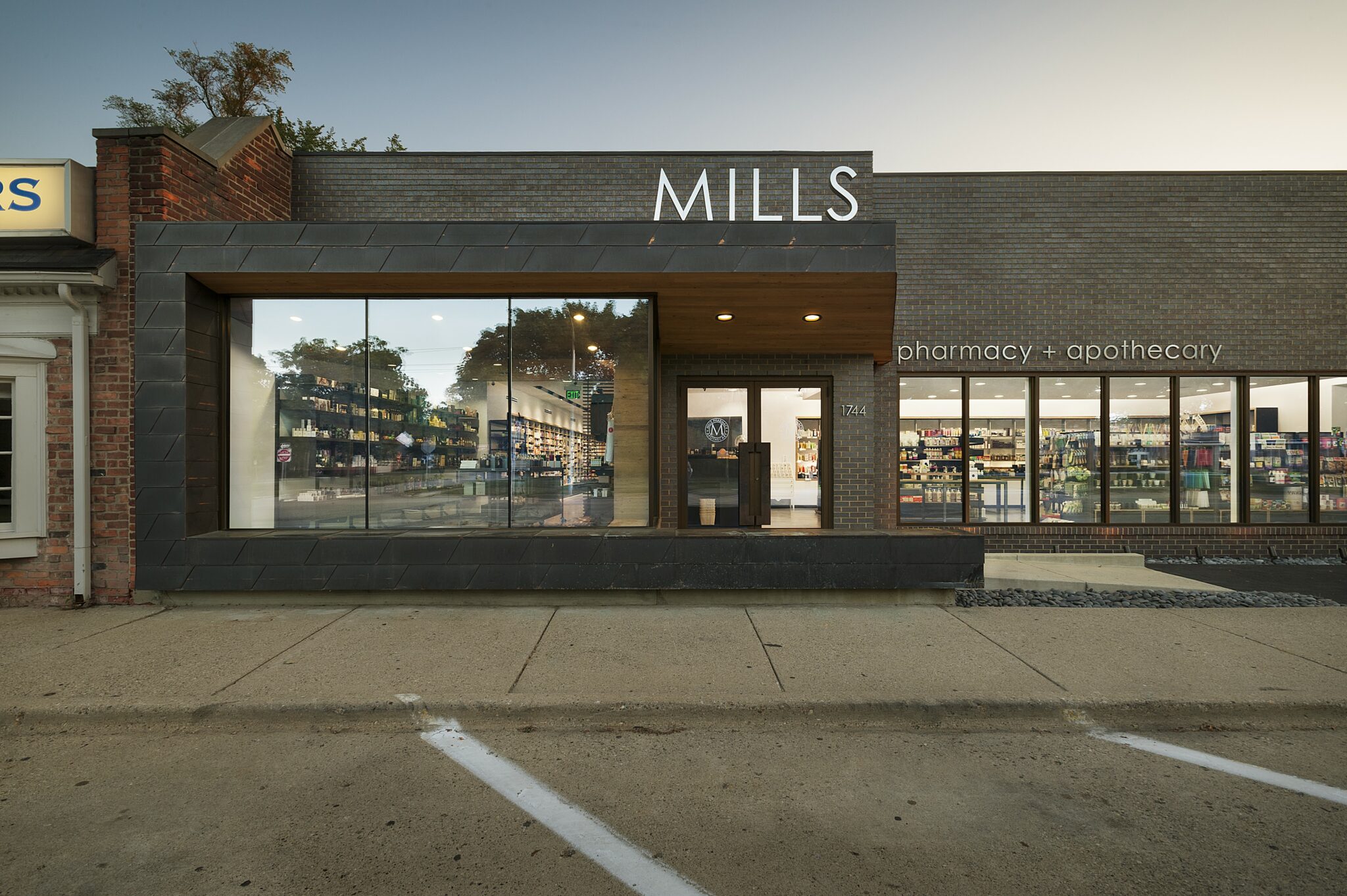 M1DTW_Mills Pharmacy + Apothecary_Jeffrey Kilmer_11